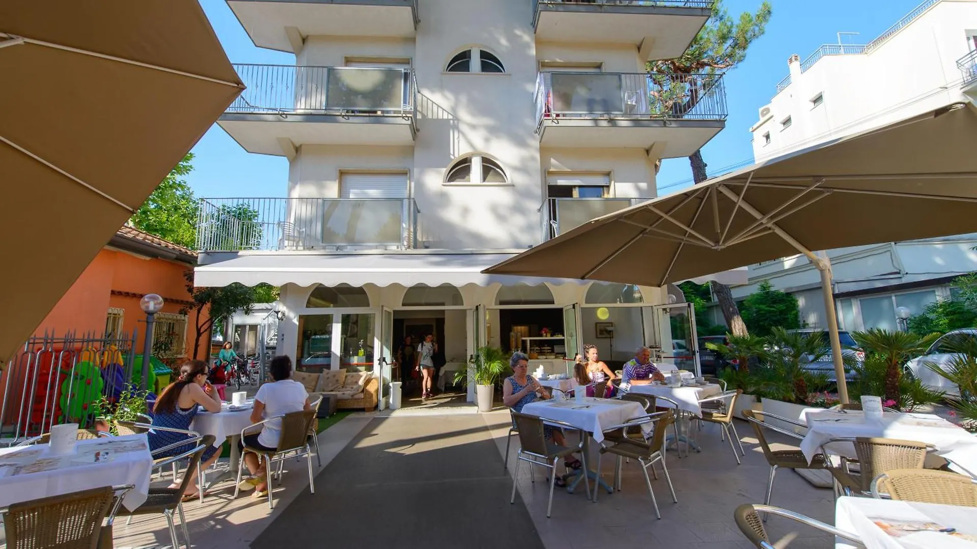 Hotel Falco リッチョーネ